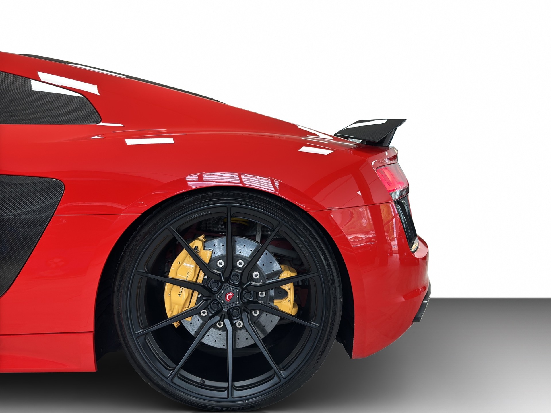AUDI R8 Plus Dynamitrot Capristo Vossen KW-image-14