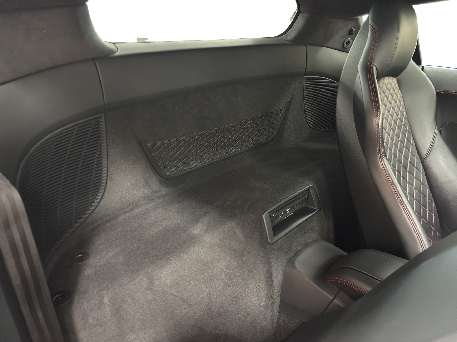 AUDI R8 Plus Dynamitrot Capristo Vossen KW-image-8