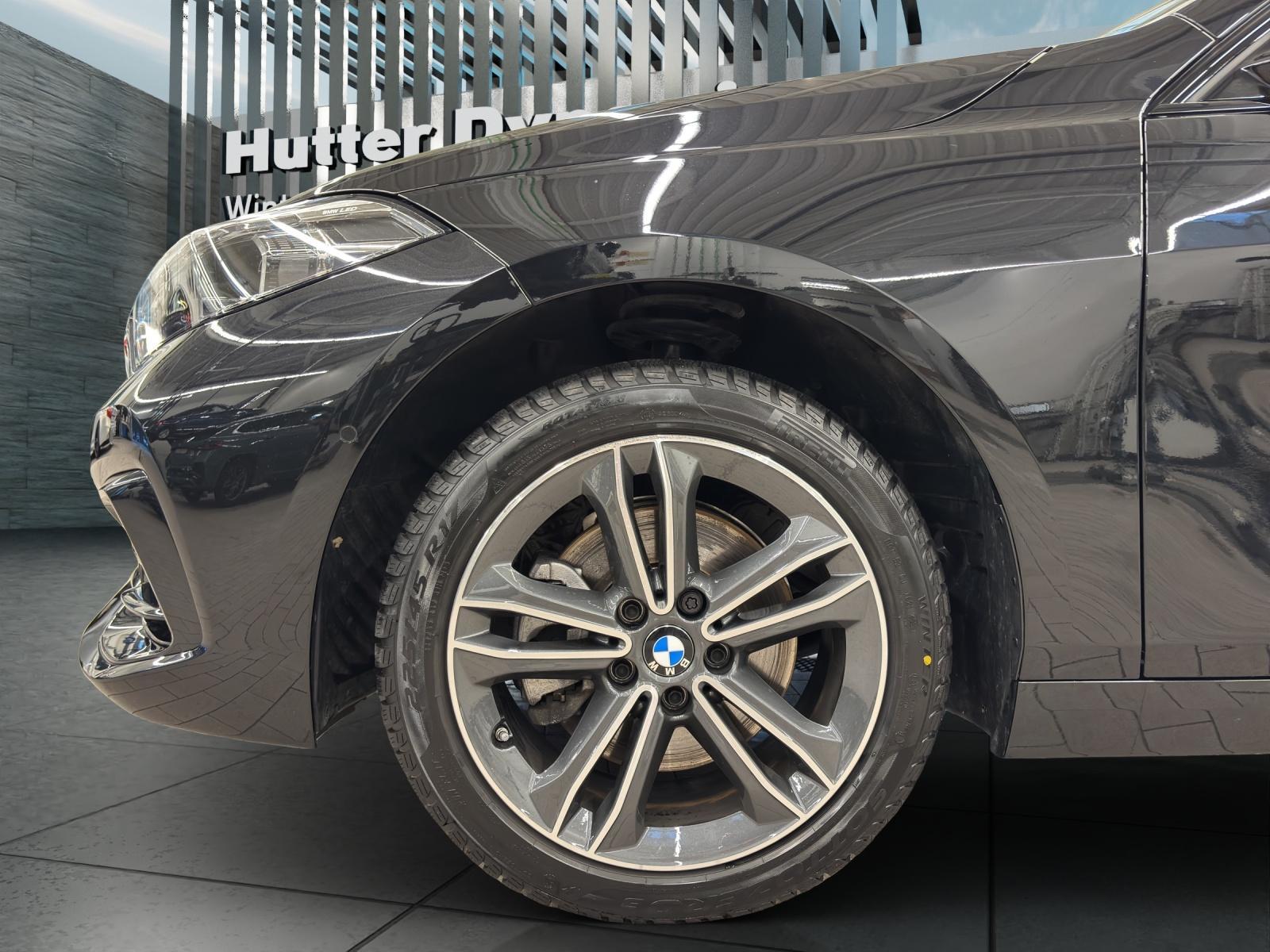 BMW 116d Sport Line-image-8