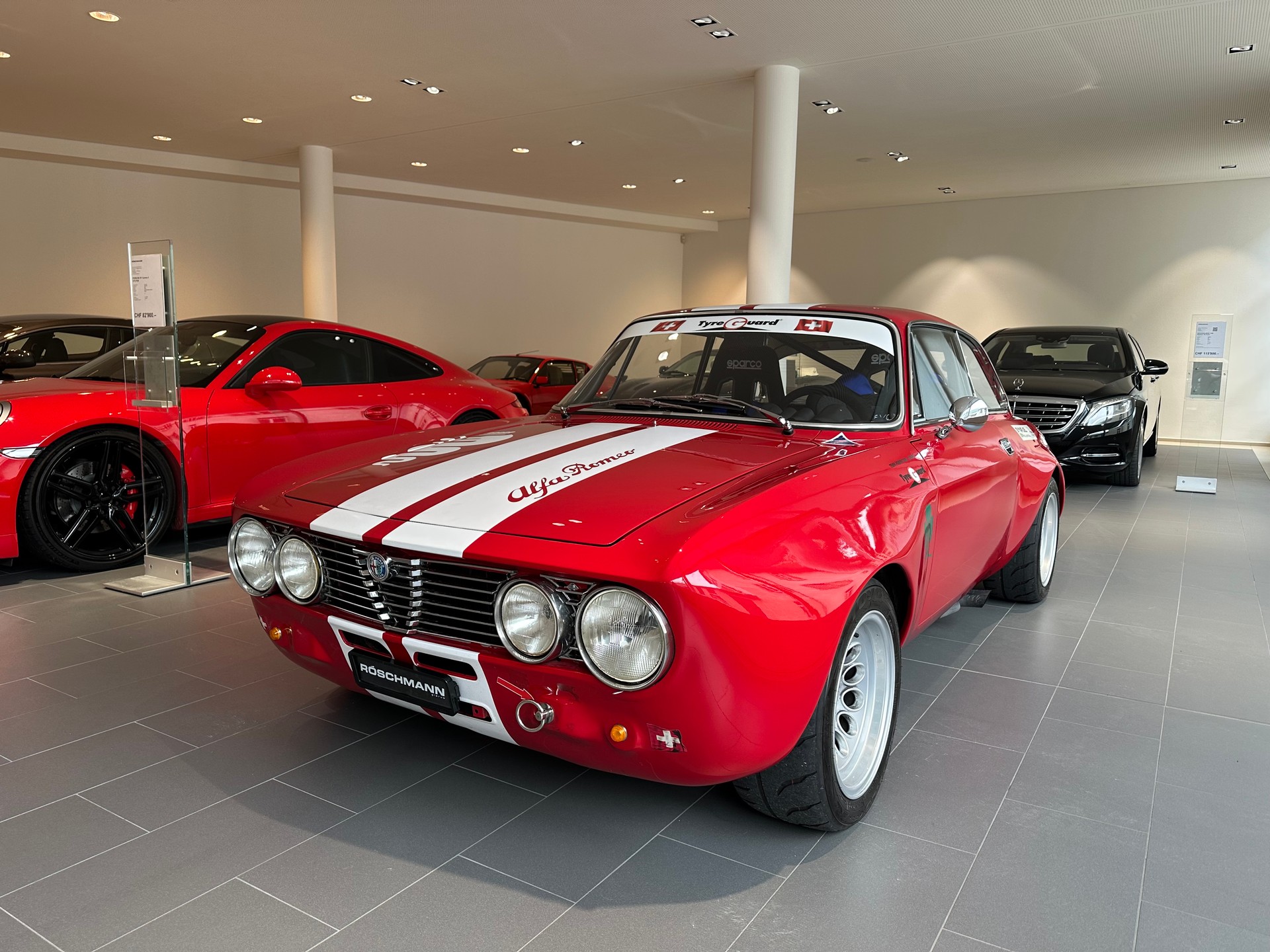 ALFA ROMEO 2000 GTV Bertone-showroom-element-2