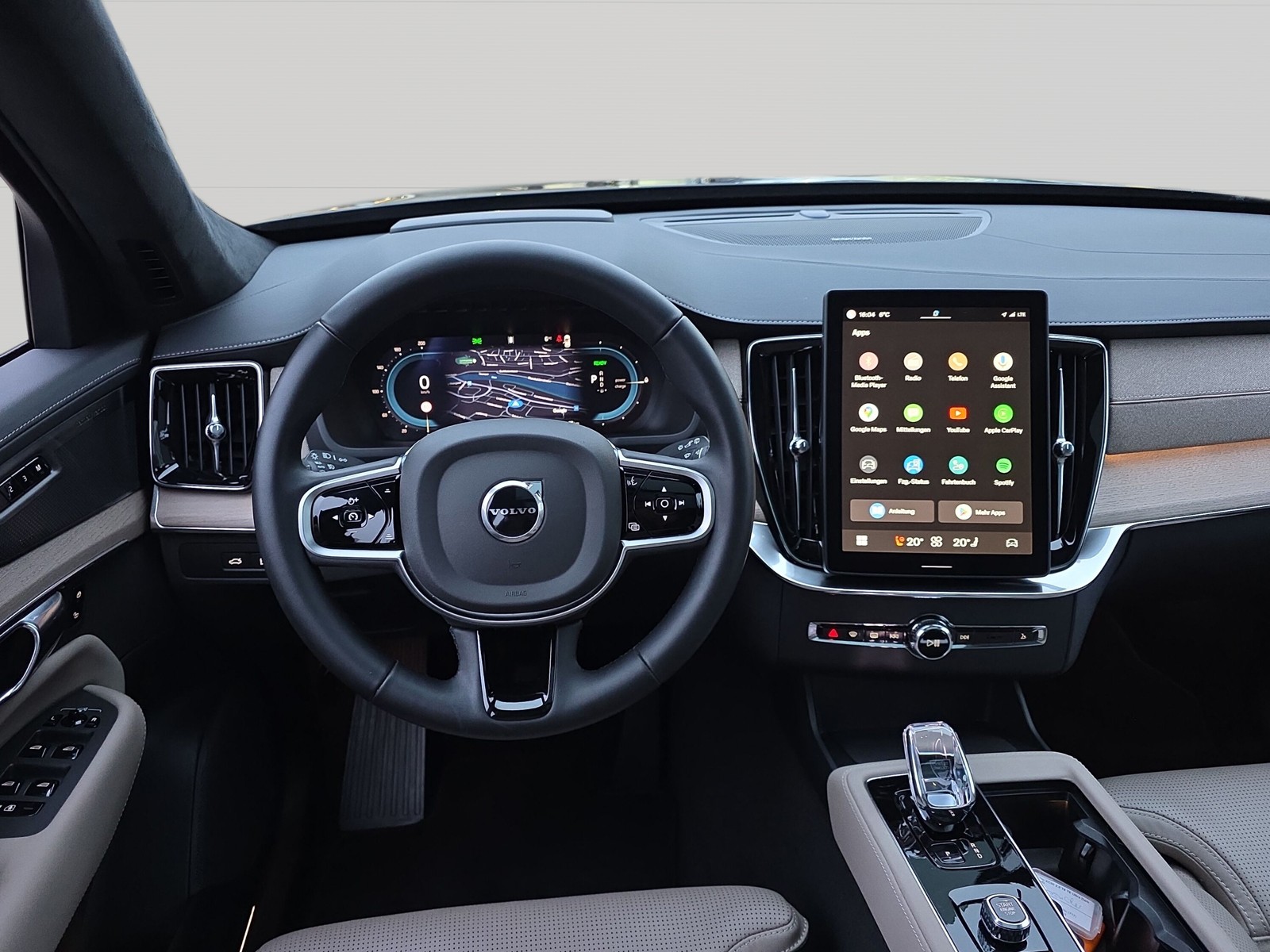 VOLVO XC90 2.0 T8 TE Ultra Dark eAWD-image-9