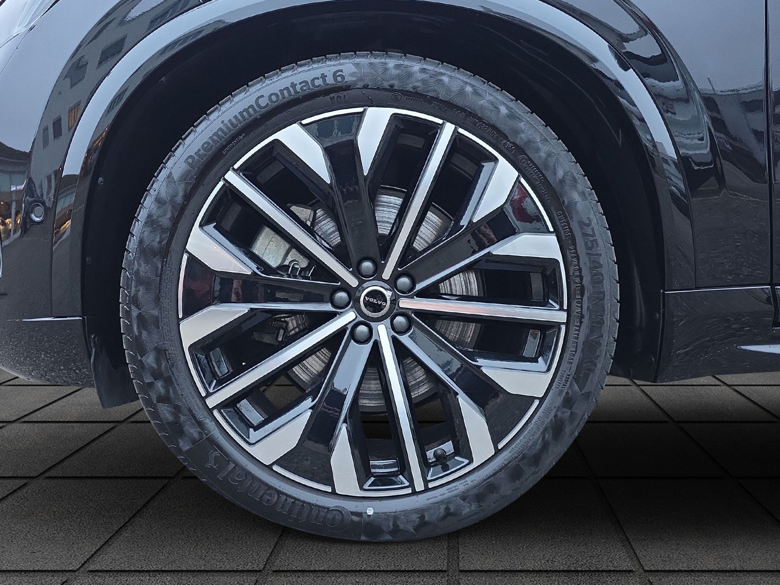 VOLVO XC90 2.0 T8 TE Ultra Dark eAWD-image-4