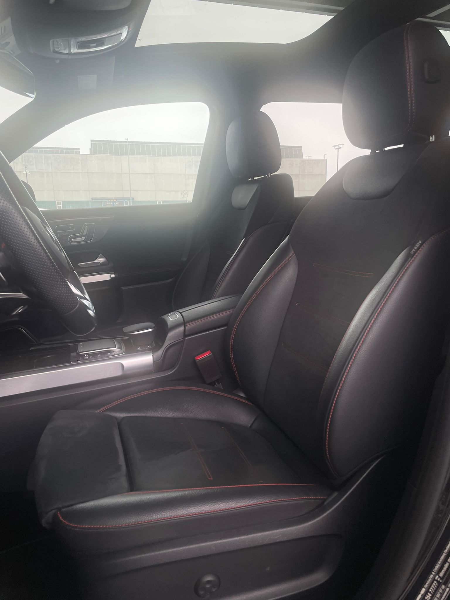 MERCEDES-BENZ GLB 35 AMG 4matic-image-5
