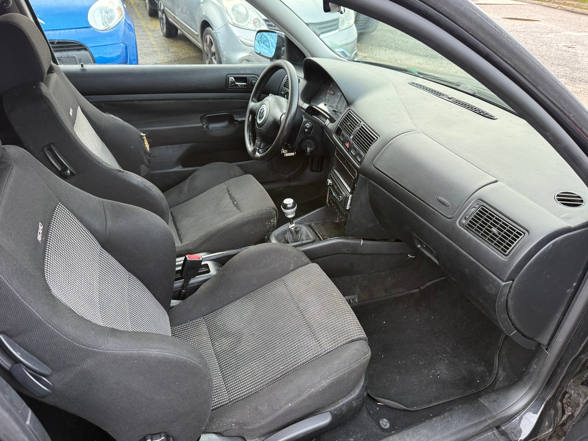 VW Gti-image-5