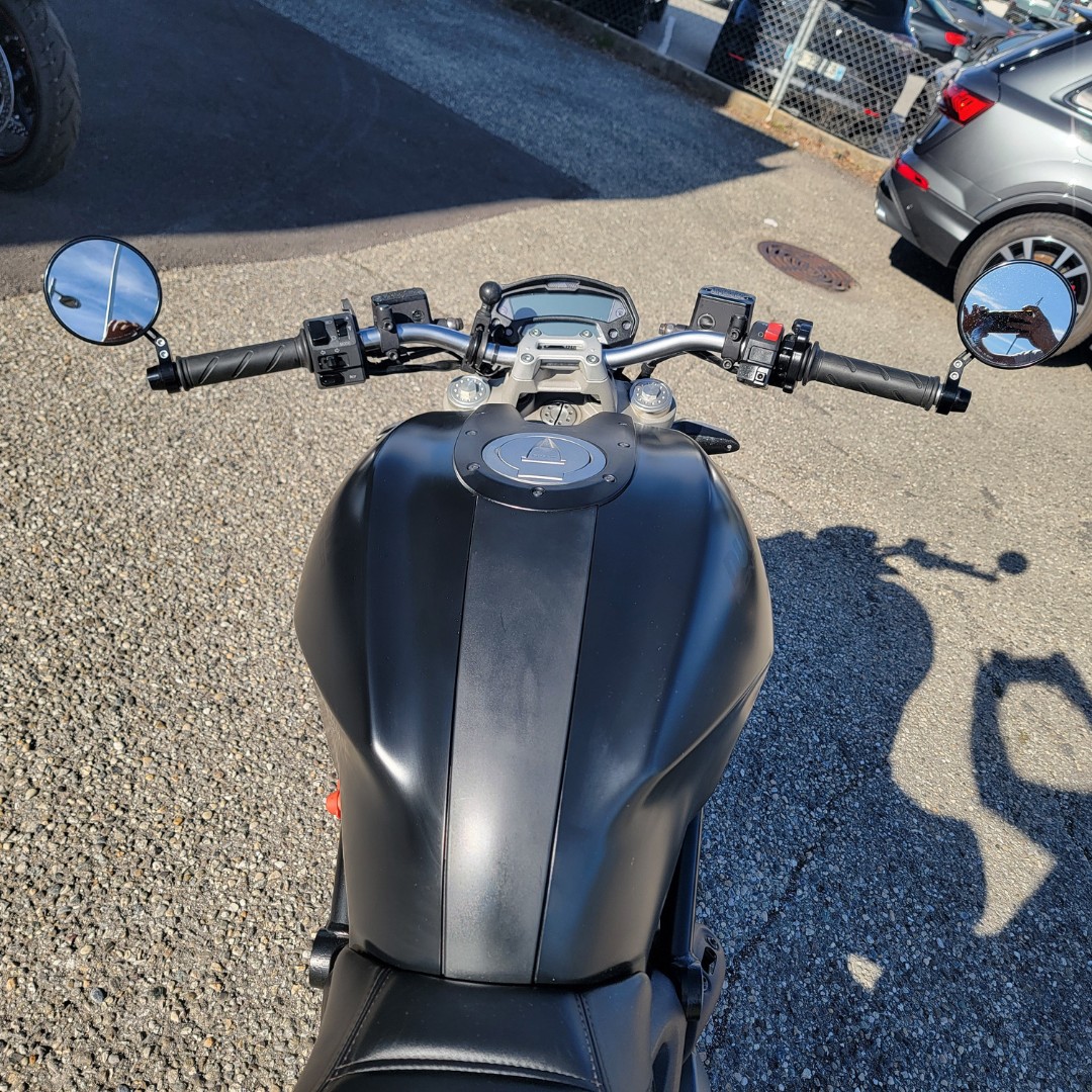 DUCATI Monster 696M ABS-image-8
