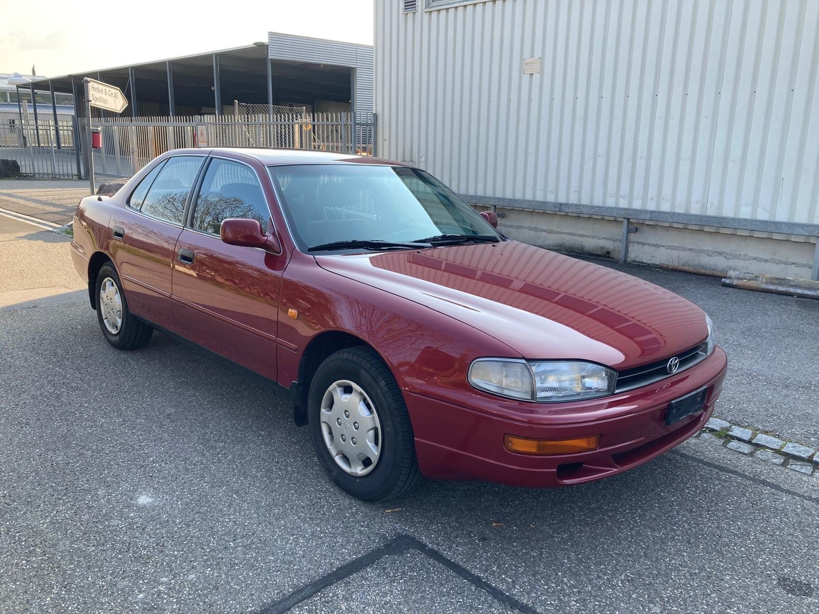 TOYOTA Camry 2.2 GL-image-2