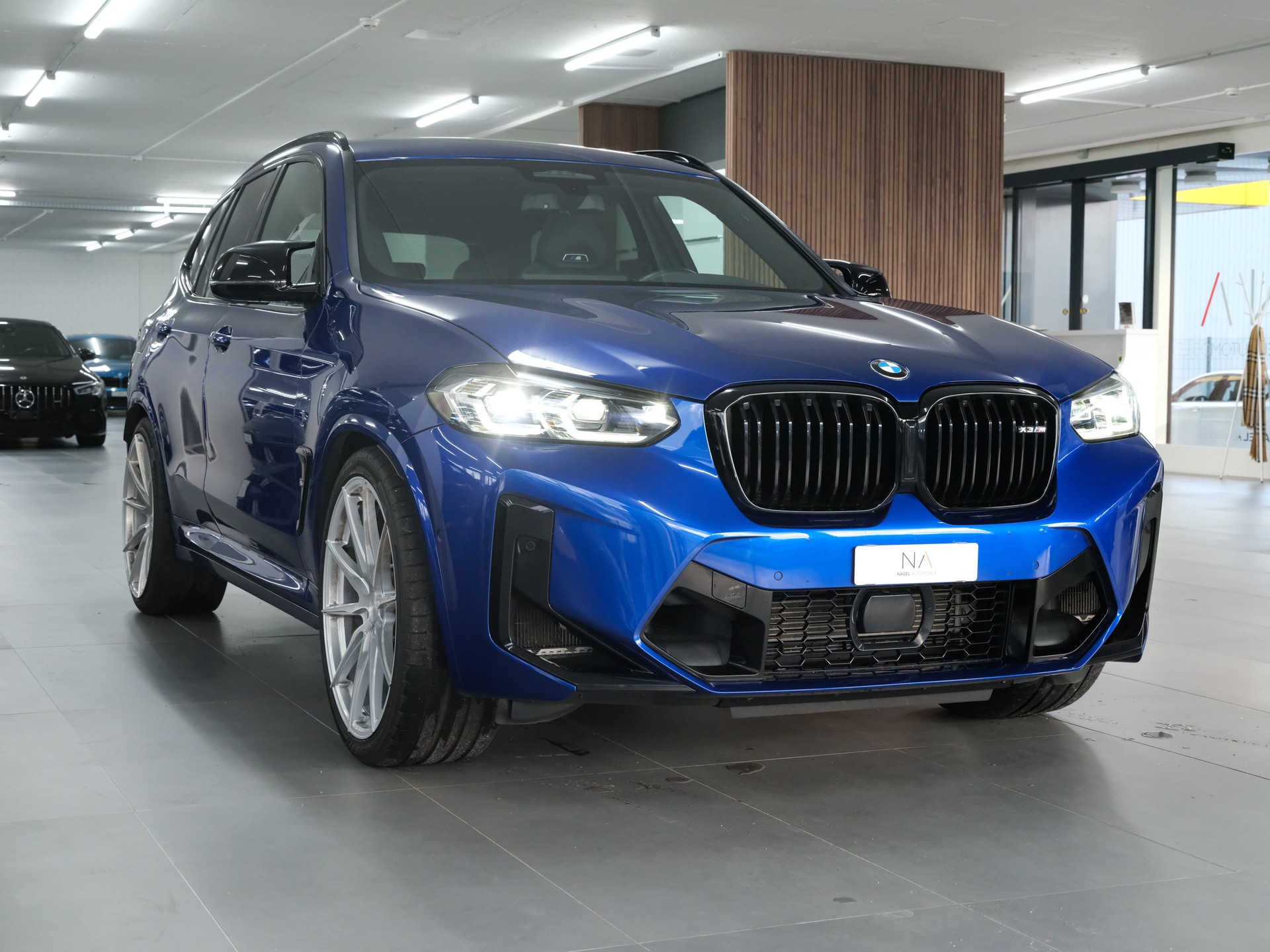 BMW X3 xDrive M Competition Steptronic *M MARINA BAY BLAU LACKIERUNG*-showroom-element-1