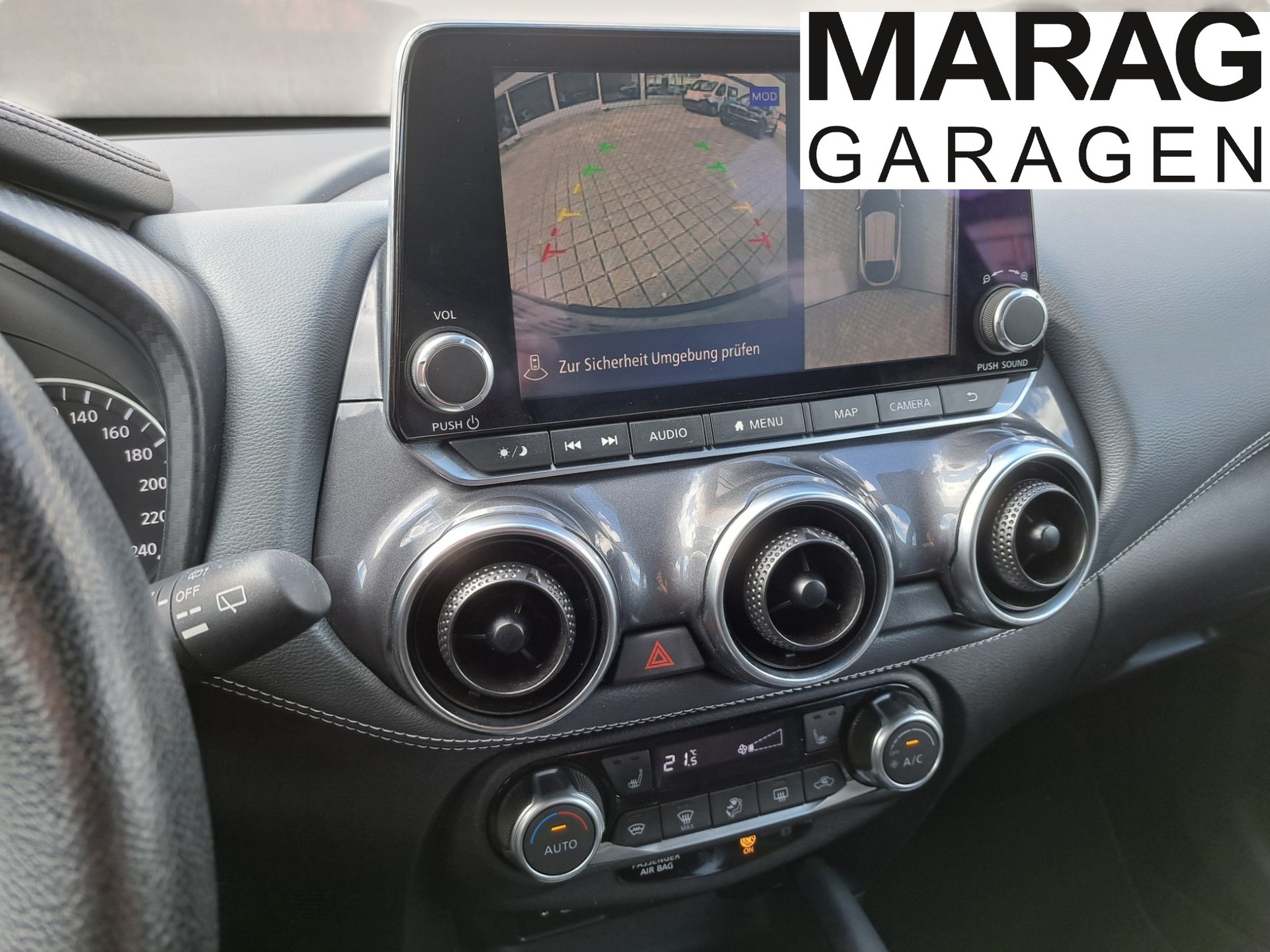 NISSAN Juke 1.0 DIG-T tekna-image-12