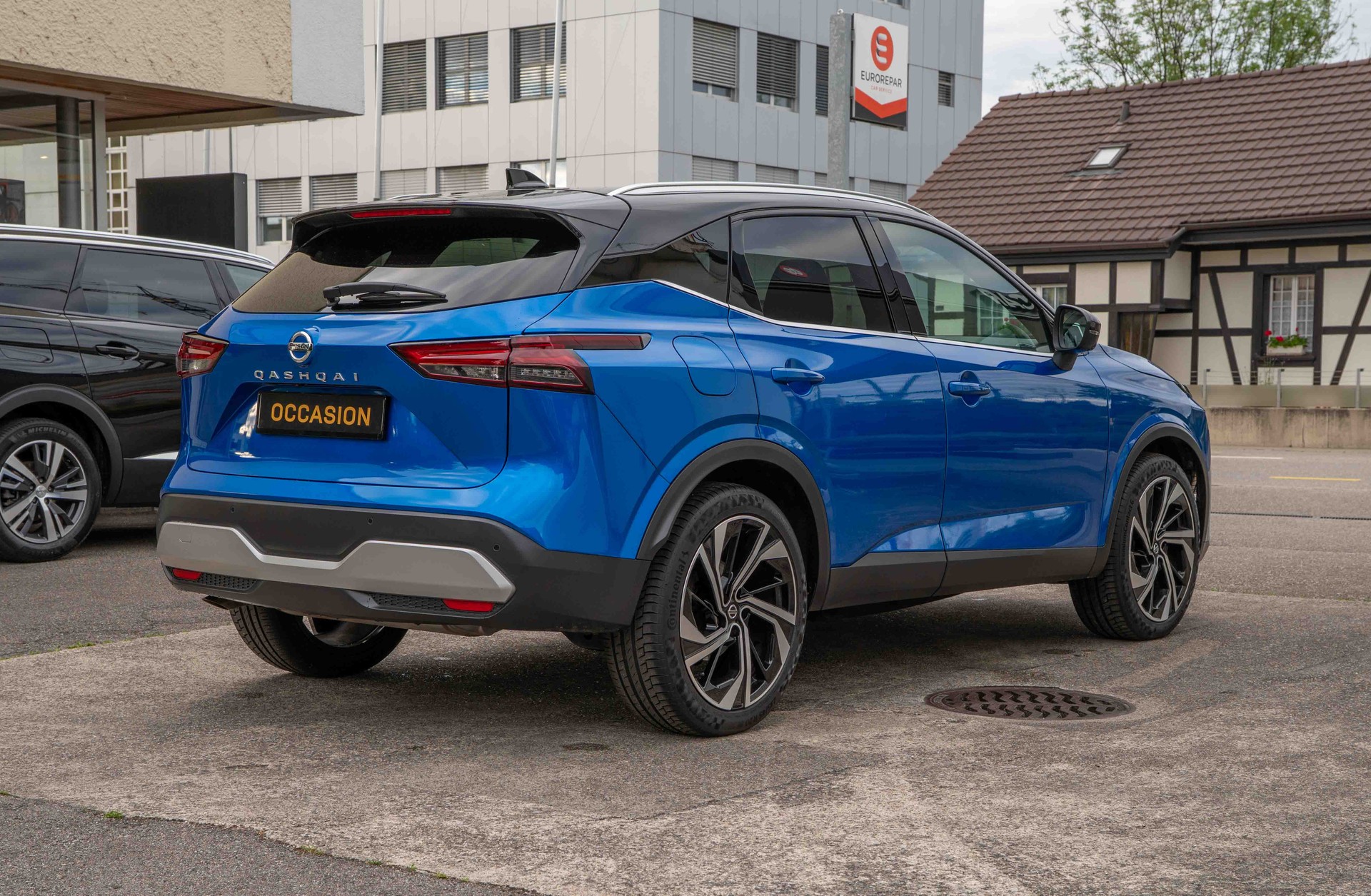 NISSAN Qashqai 1.3 DIG-T MHEV Tekna+ Xtronic 4x4-image-3