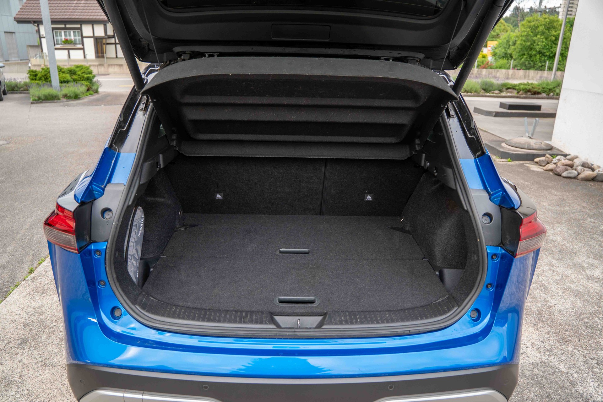NISSAN Qashqai 1.3 DIG-T MHEV Tekna+ Xtronic 4x4-image-15