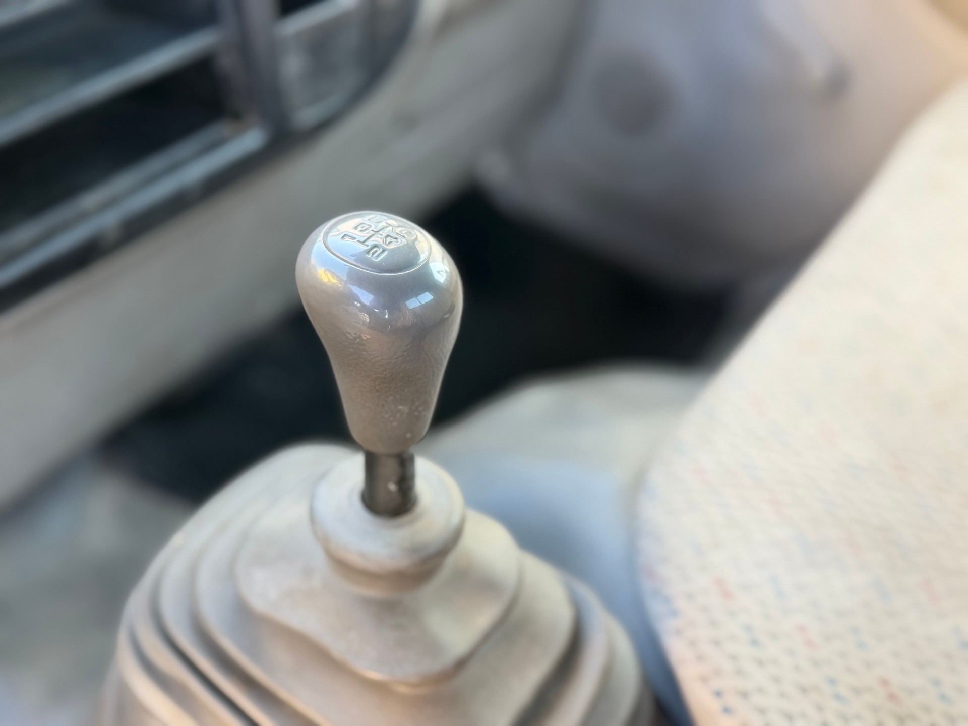 TOYOTA Dyna 100 2.5 D-4D-image-12