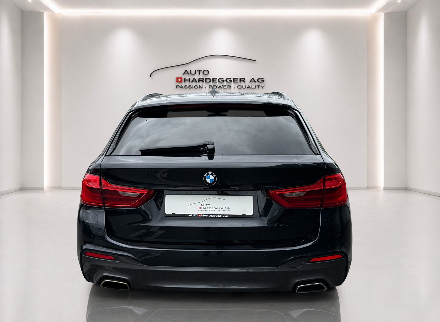 BMW 540i xDrive Touring M Sport / Vollgarantie! neue Bremsen-image-7