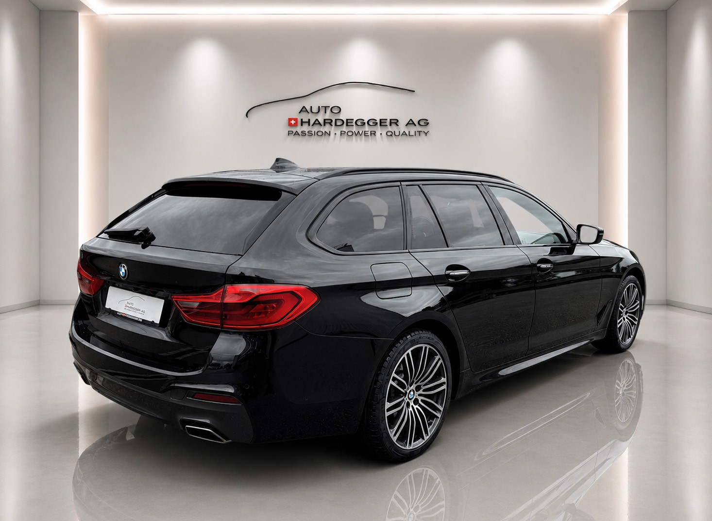 BMW 540i xDrive Touring M Sport / Vollgarantie! neue Bremsen-showroom-element-1