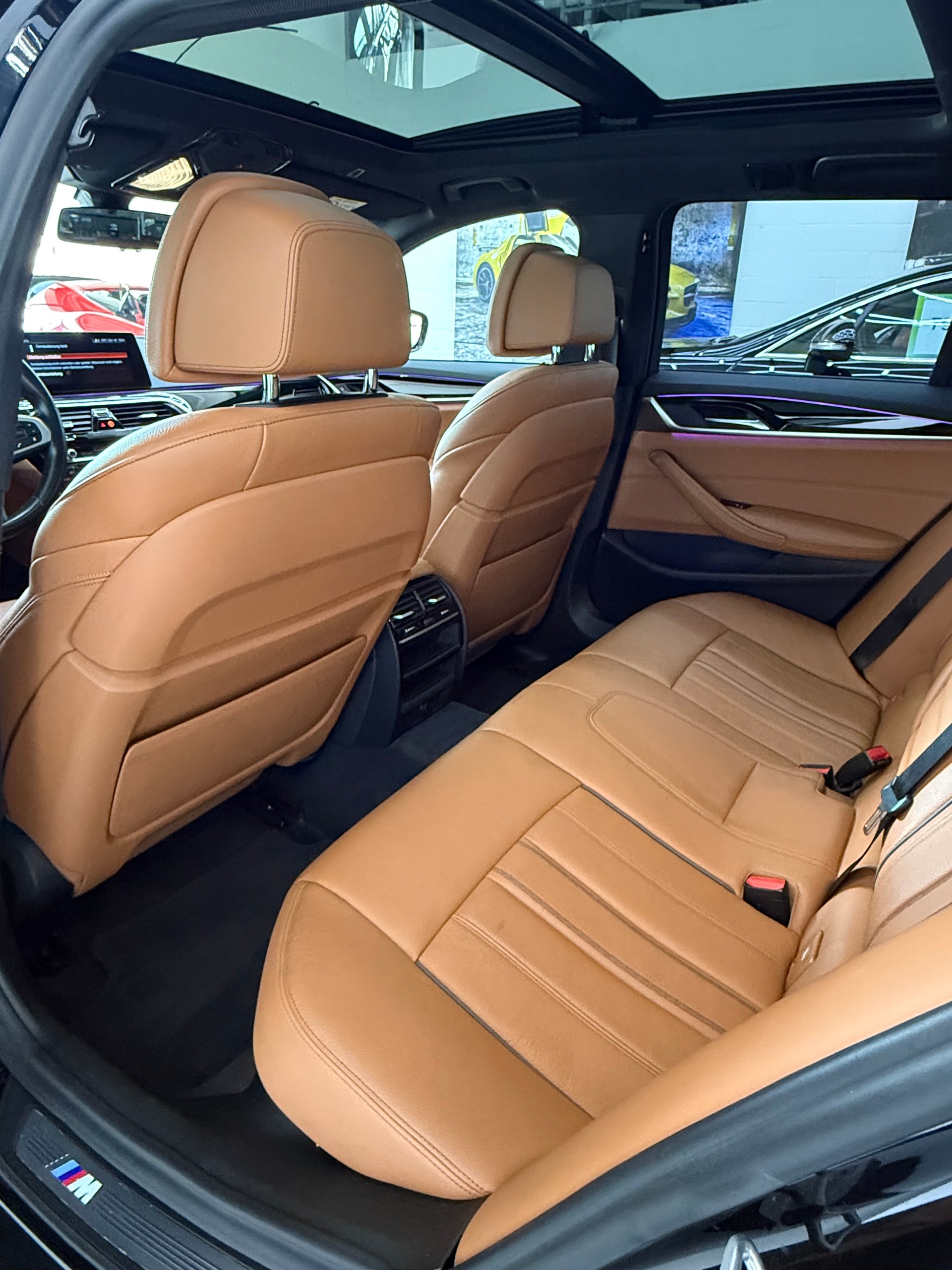 BMW 540i xDrive Touring M Sport / Vollgarantie! neue Bremsen-image-22