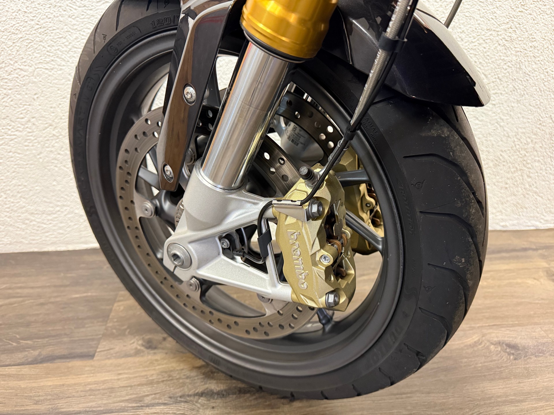 BMW R 1200 R ABS-image-8