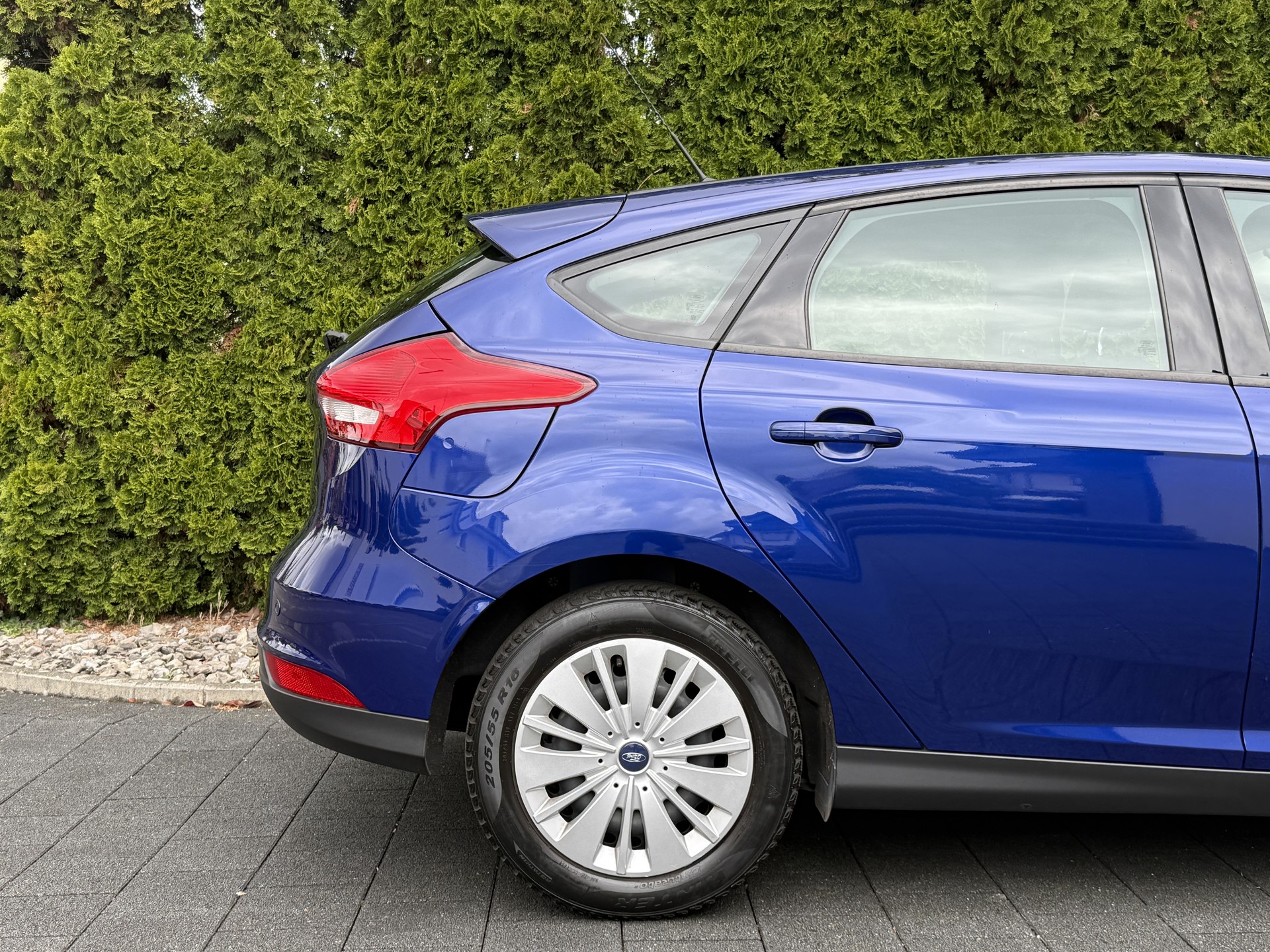 FORD Focus 1.5 TDCi Titanium PowerShift-image-9