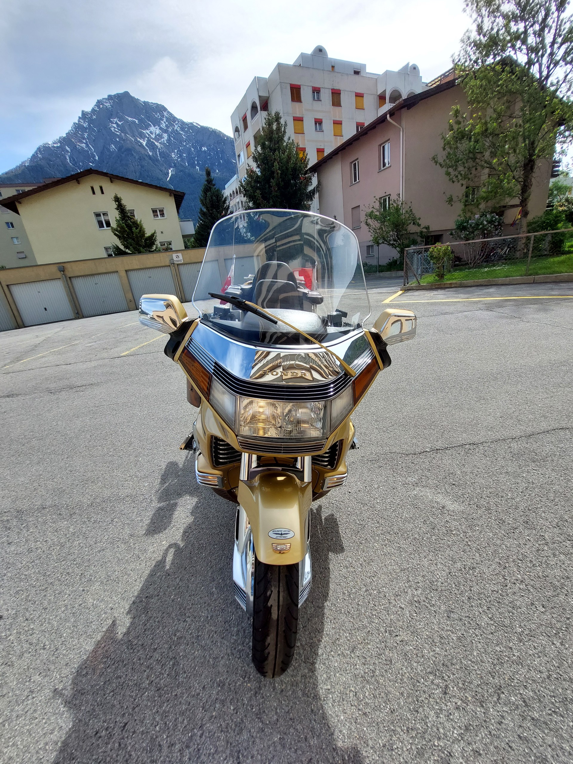HONDA Goldwing-image-3