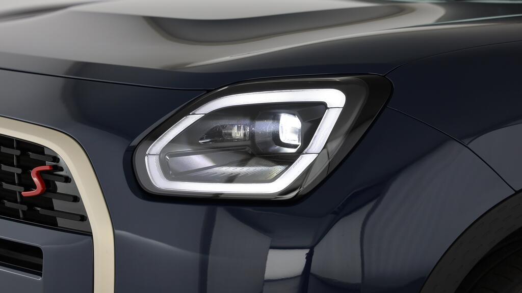 MINI Countryman S ALL4-image-16