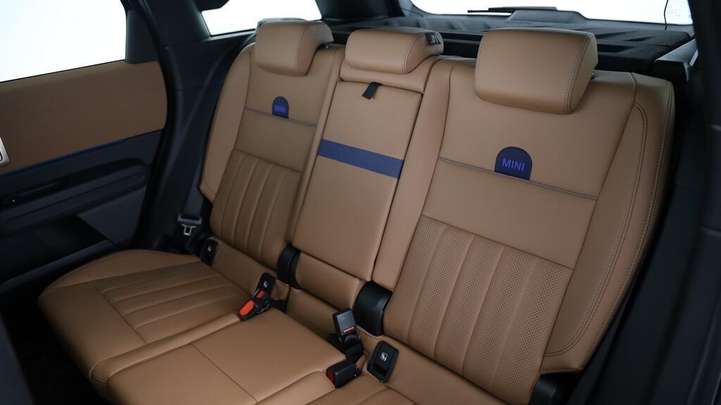 MINI Countryman S ALL4-image-21