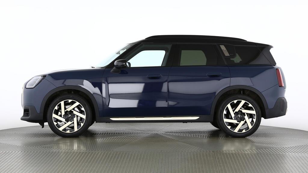 MINI Countryman S ALL4-showroom-element-1