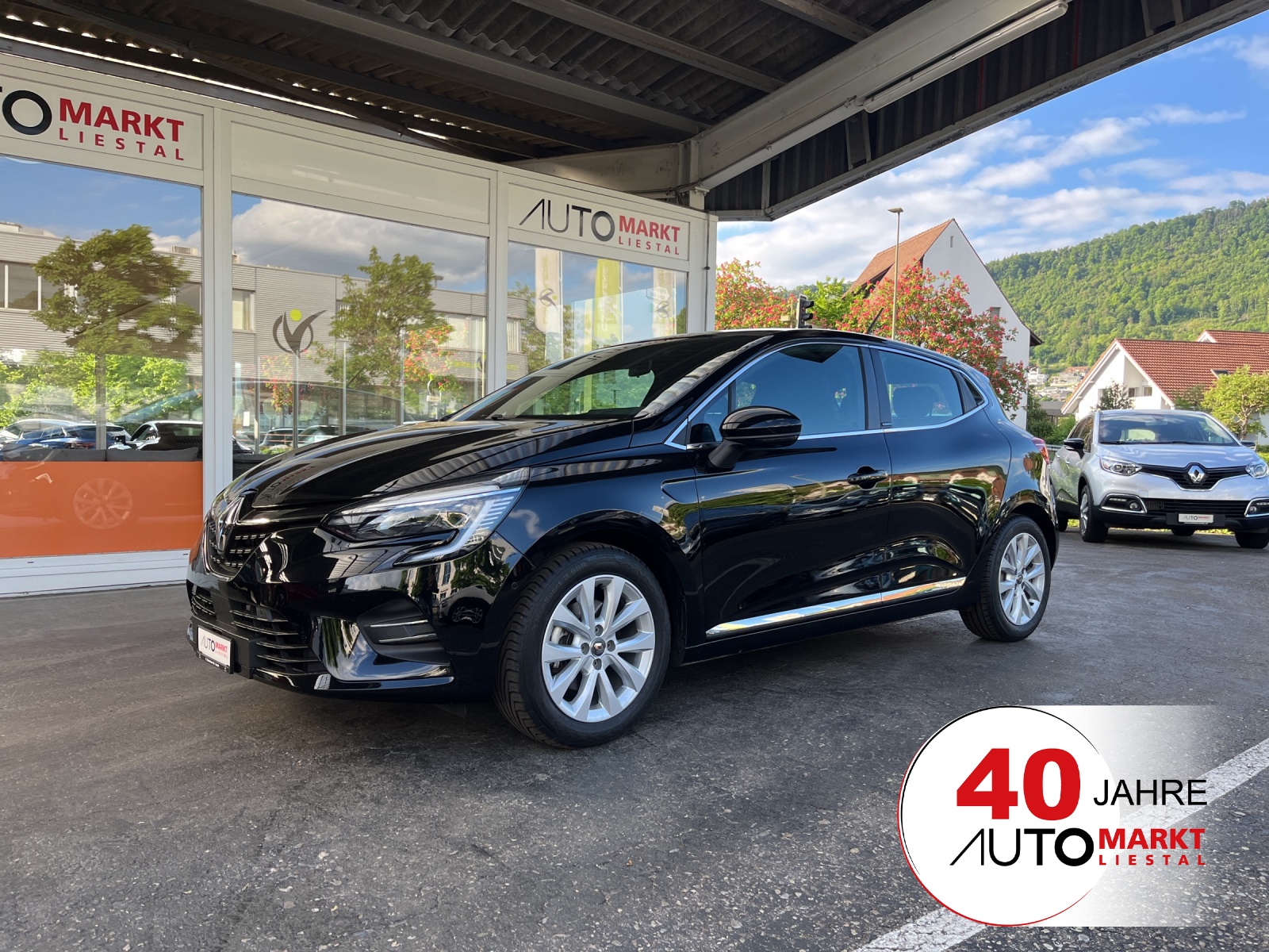 RENAULT Clio 1.6 E-Tech Intens