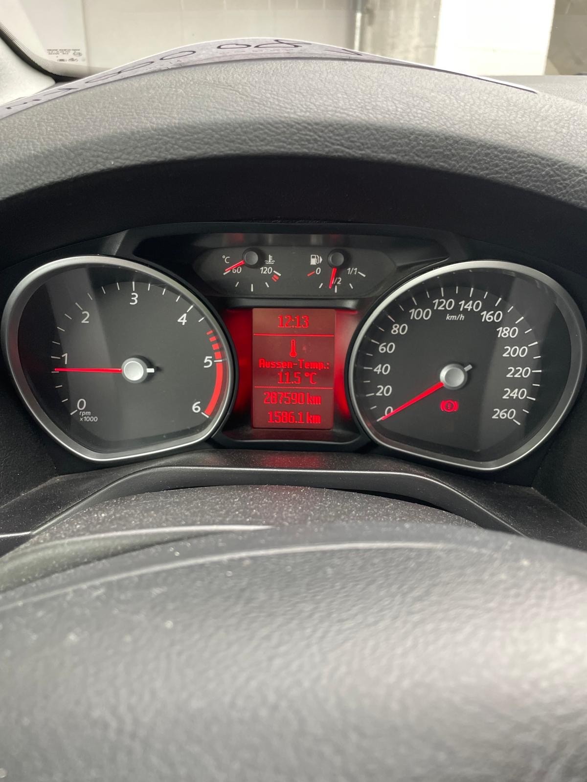 FORD S-Max 2.0 TDCi Titanium-image-11