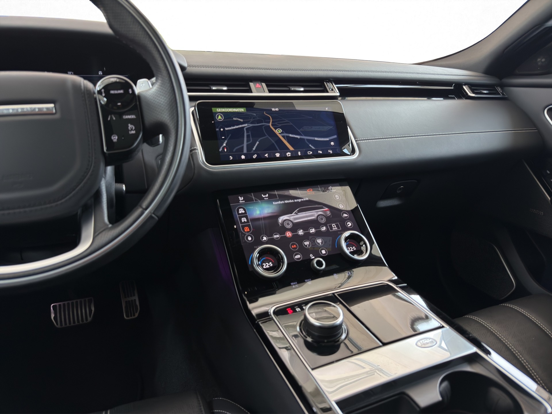 LAND ROVER Range Rover Velar R-Dynamic P 380 HSE Automatic-image-12