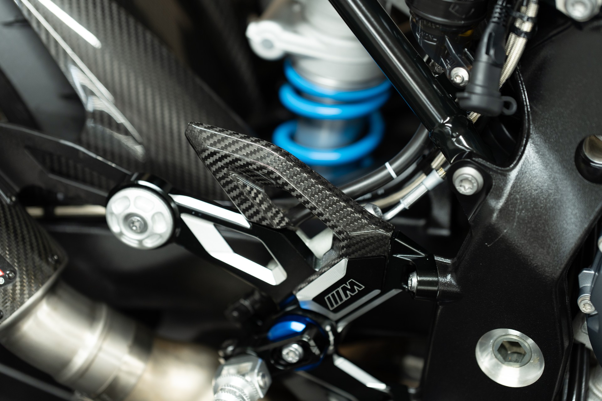 BMW M 1000 R Competition-image-7