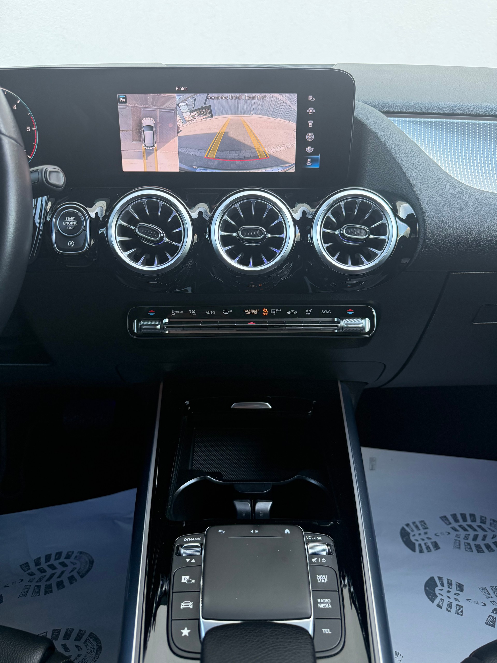 MERCEDES-BENZ EQB 350 AMG Line 4Matic-image-7