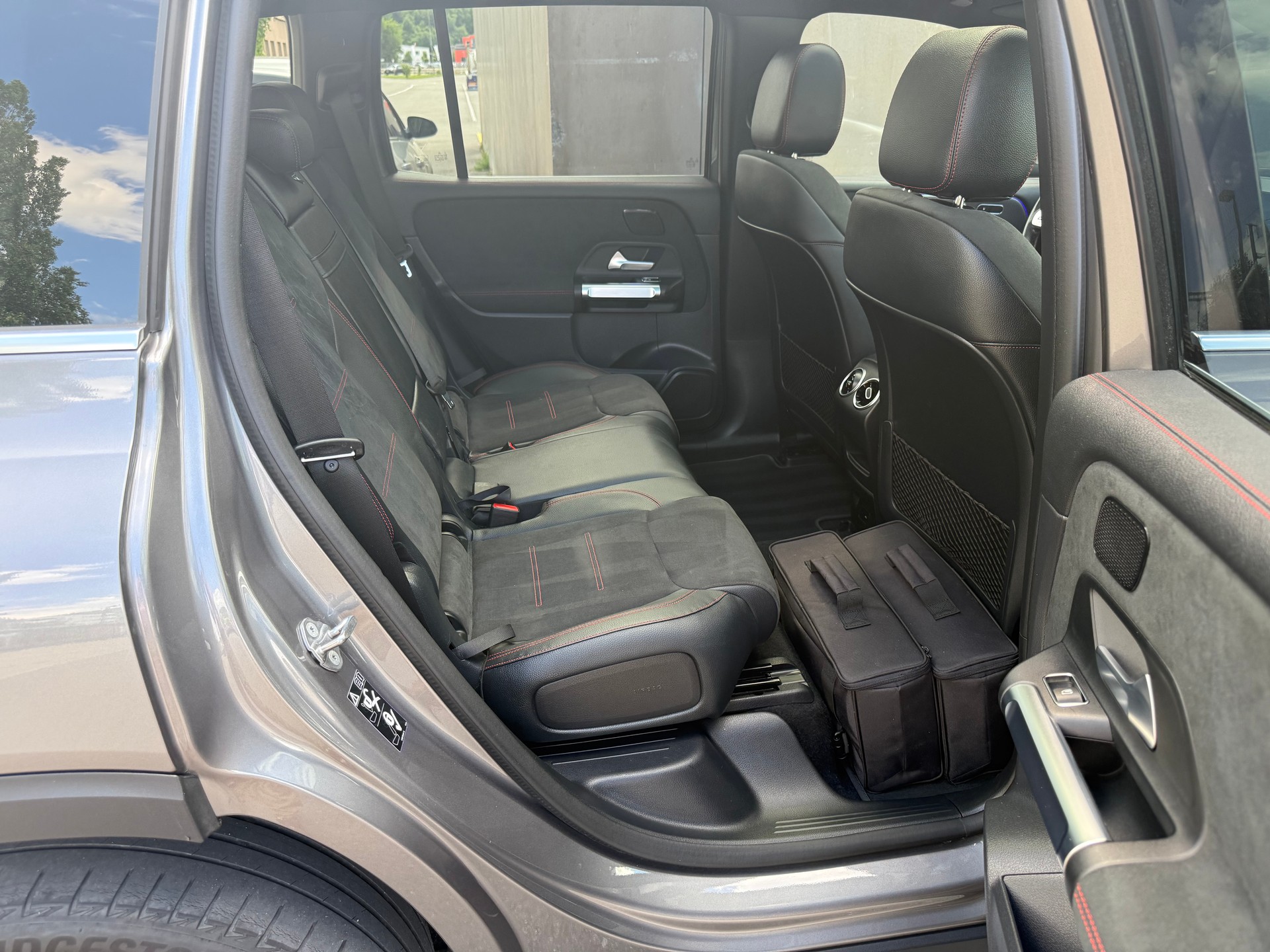 MERCEDES-BENZ EQB 350 AMG Line 4Matic-image-14