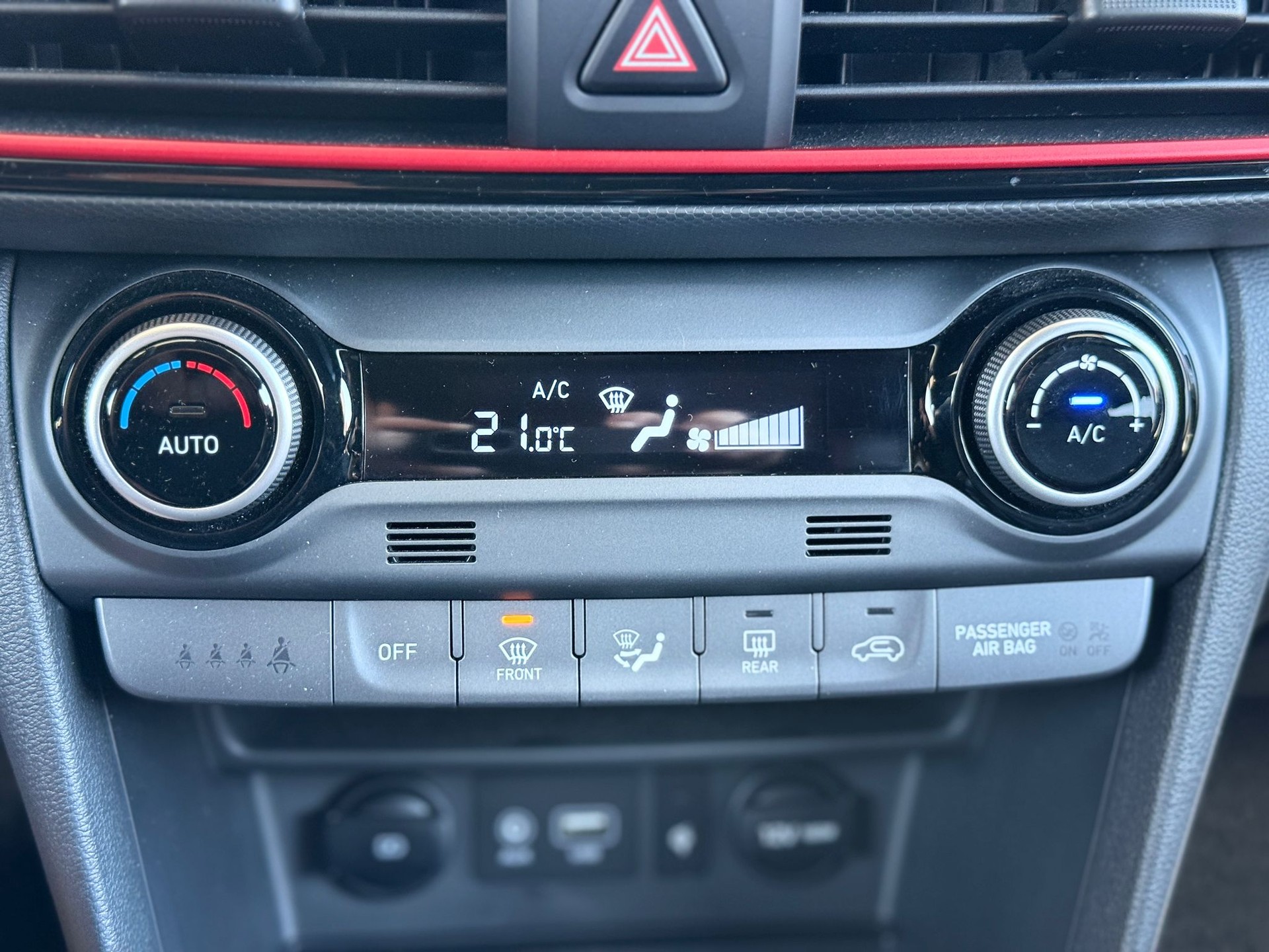 HYUNDAI Kona 1.0 T-GDi Vertex-image-17