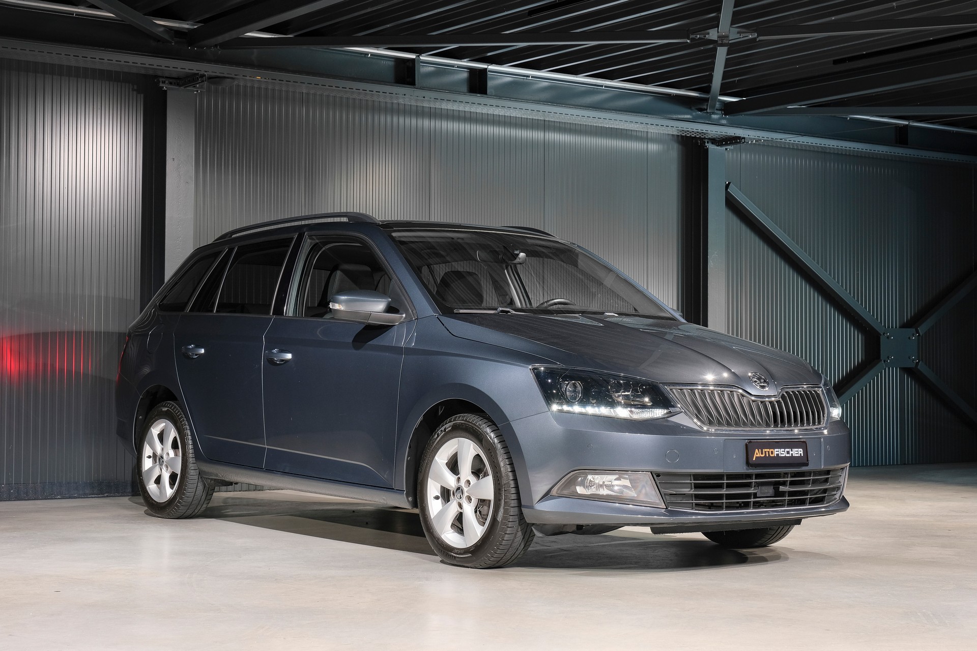 SKODA Fabia 1.2 TSI Ambition DSG-image-4