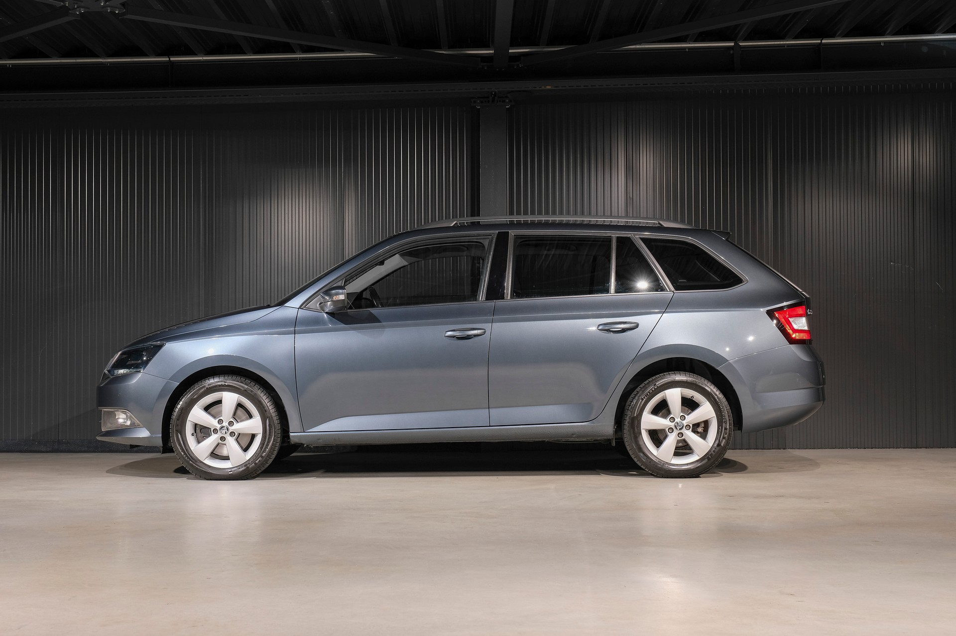 SKODA Fabia 1.2 TSI Ambition DSG-image-8