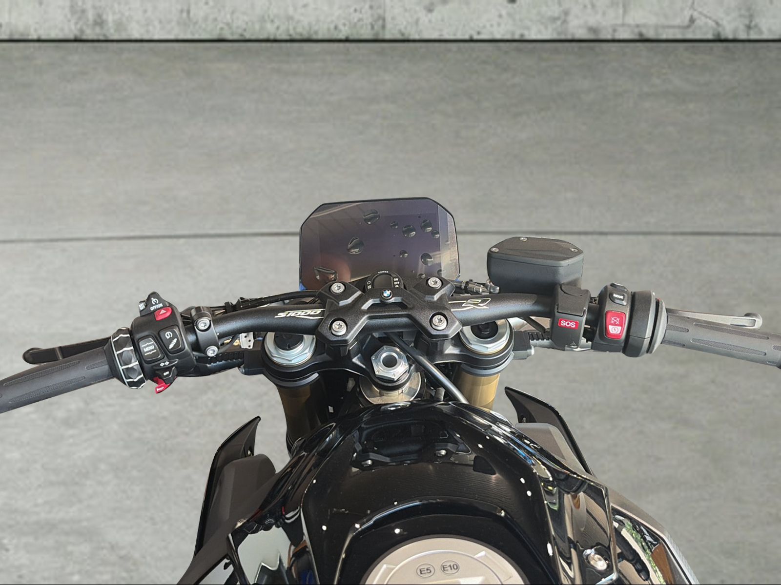 BMW S 1000 R-image-4