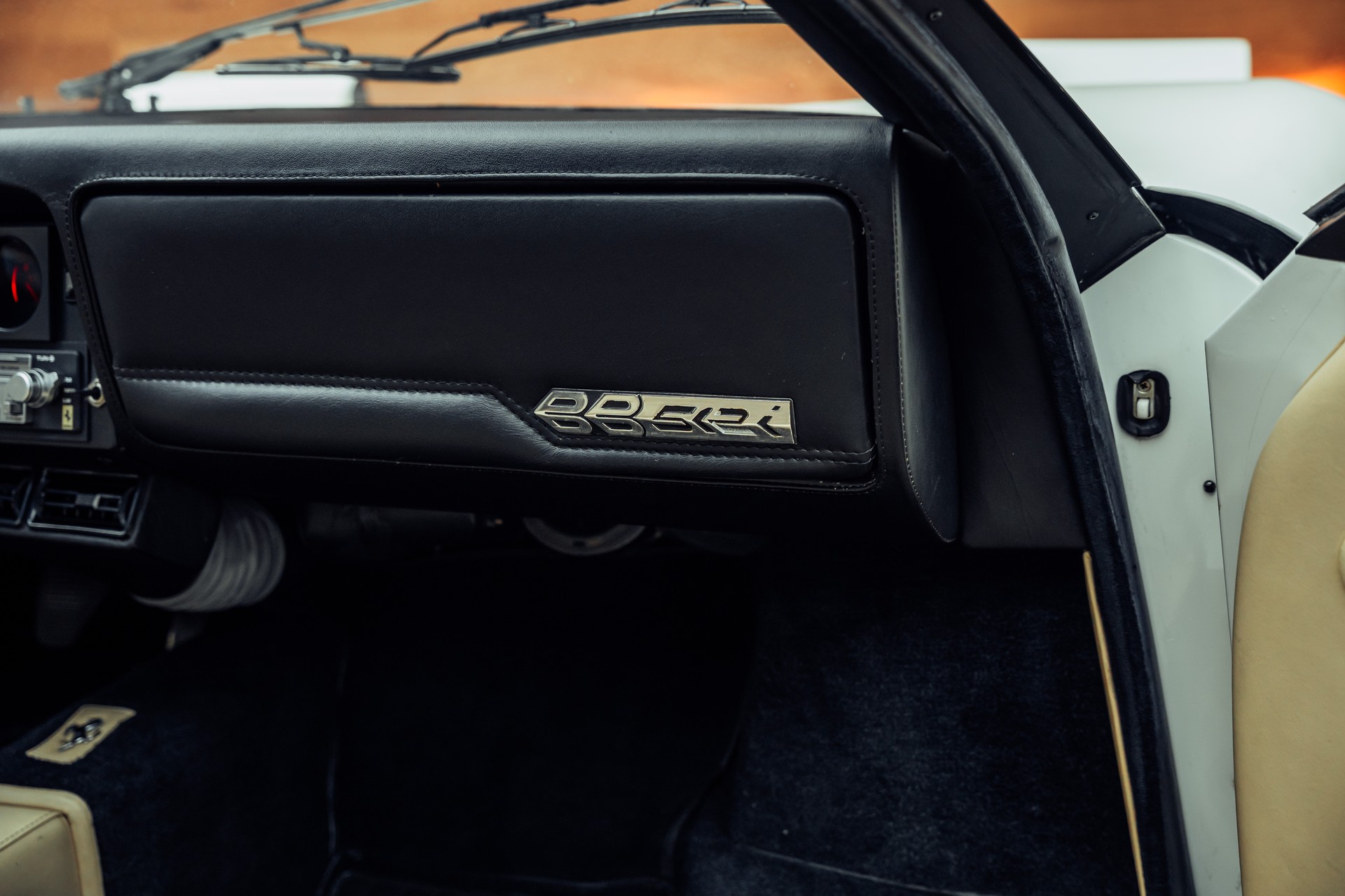 FERRARI 512 BBi-image-11