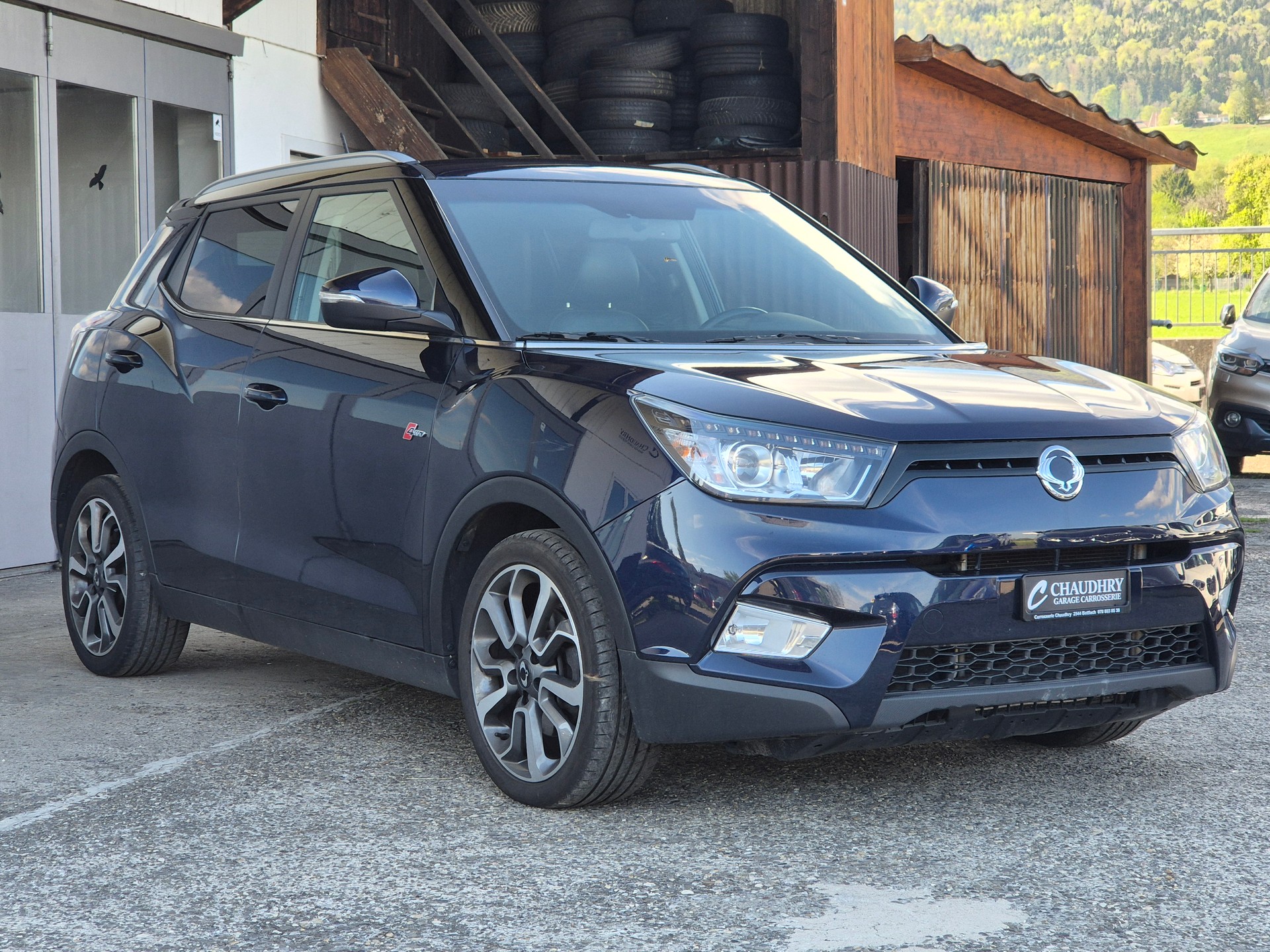 KGM-SsangYong Tivoli 1.6 e-XGi Sapphire 4WD Automatic-showroom-element-3