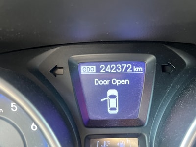 HYUNDAI i30 Wagon 1.6 GDI Premium-image-14