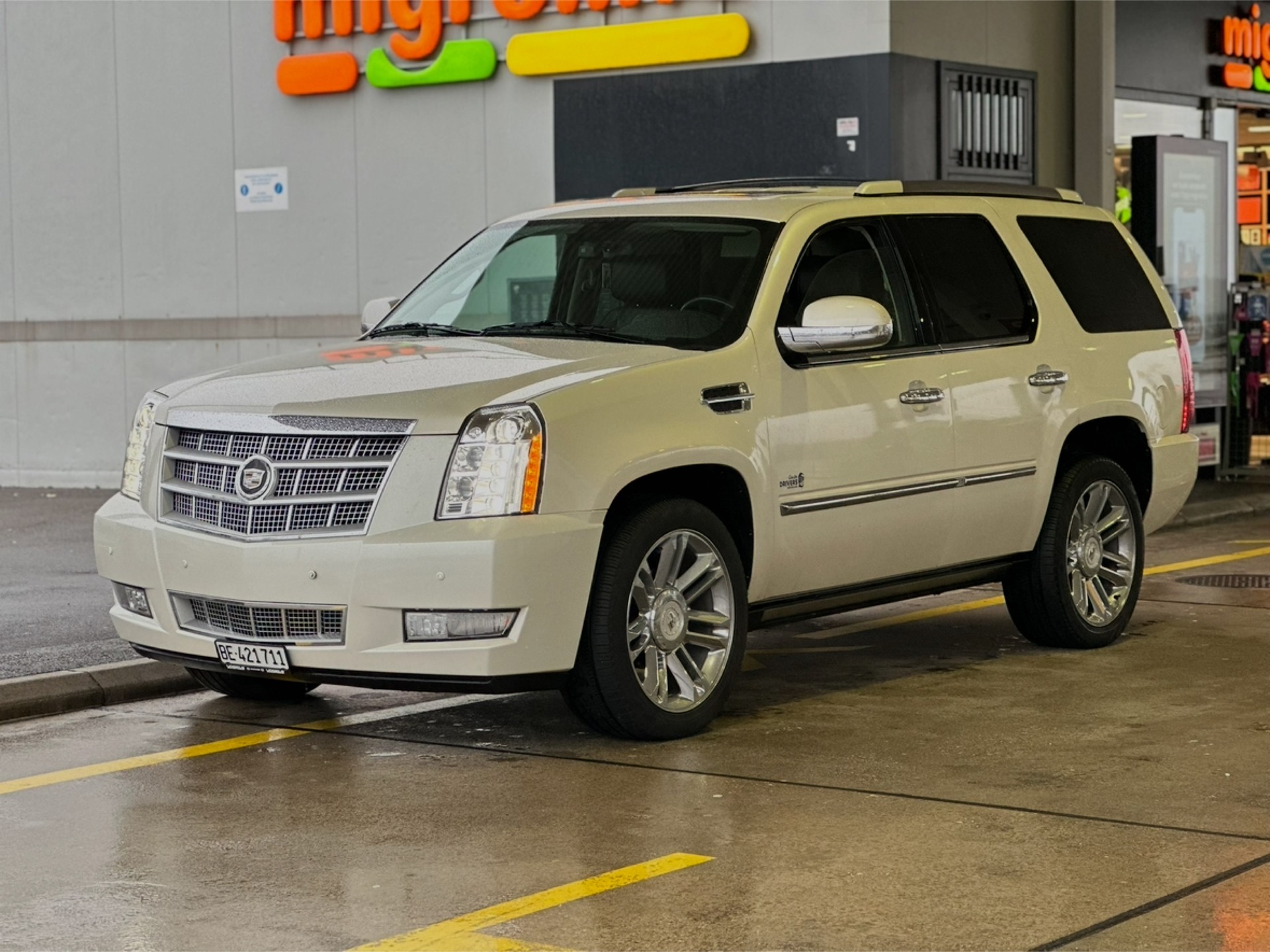 CADILLAC Escalade Platinum-image-12