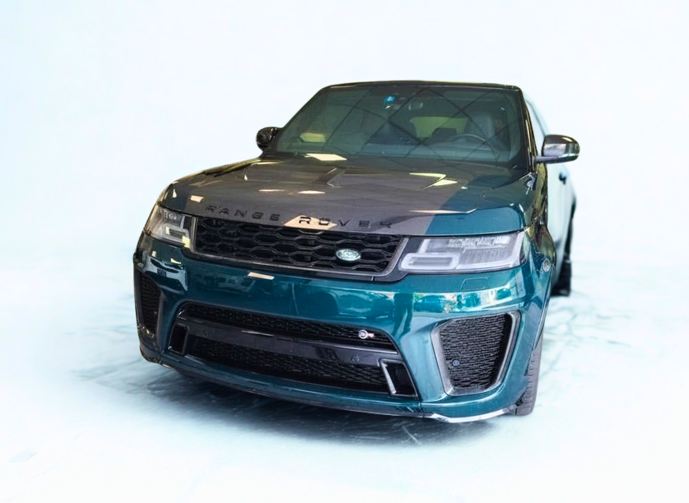 LAND ROVER Range Rover Sport 575 5.0 V8 S/C SVR Carbon Automatic-image-3