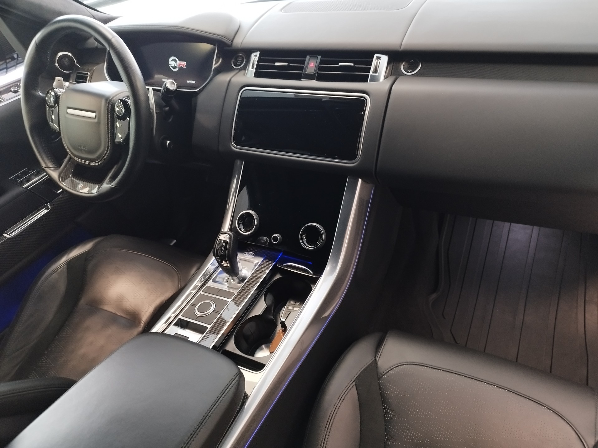 LAND ROVER Range Rover Sport 575 5.0 V8 S/C SVR Carbon Automatic-image-7
