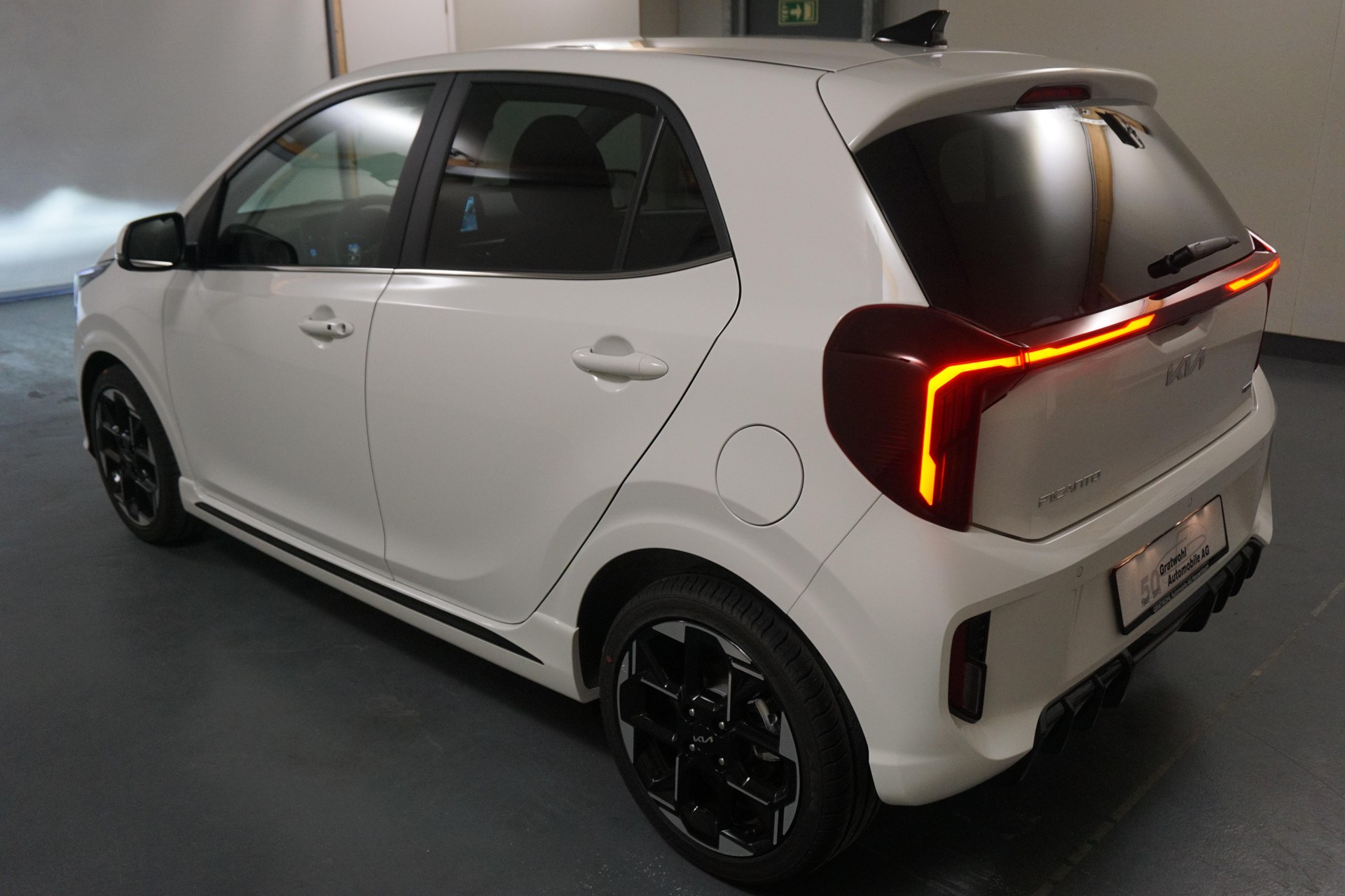 KIA Picanto 1.2 CVVT GT Line-image-8