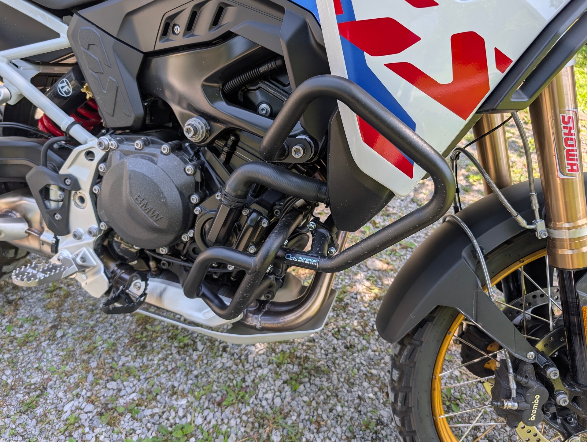 BMW F 900 GS-image-3