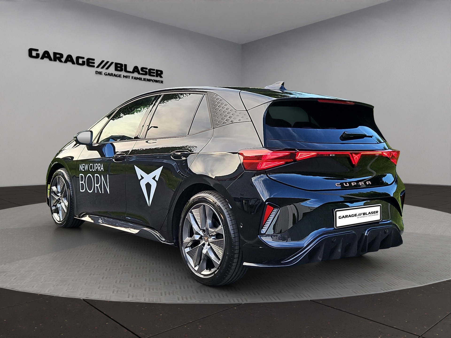 CUPRA Born 79 kWh Prime-showroom-element-2