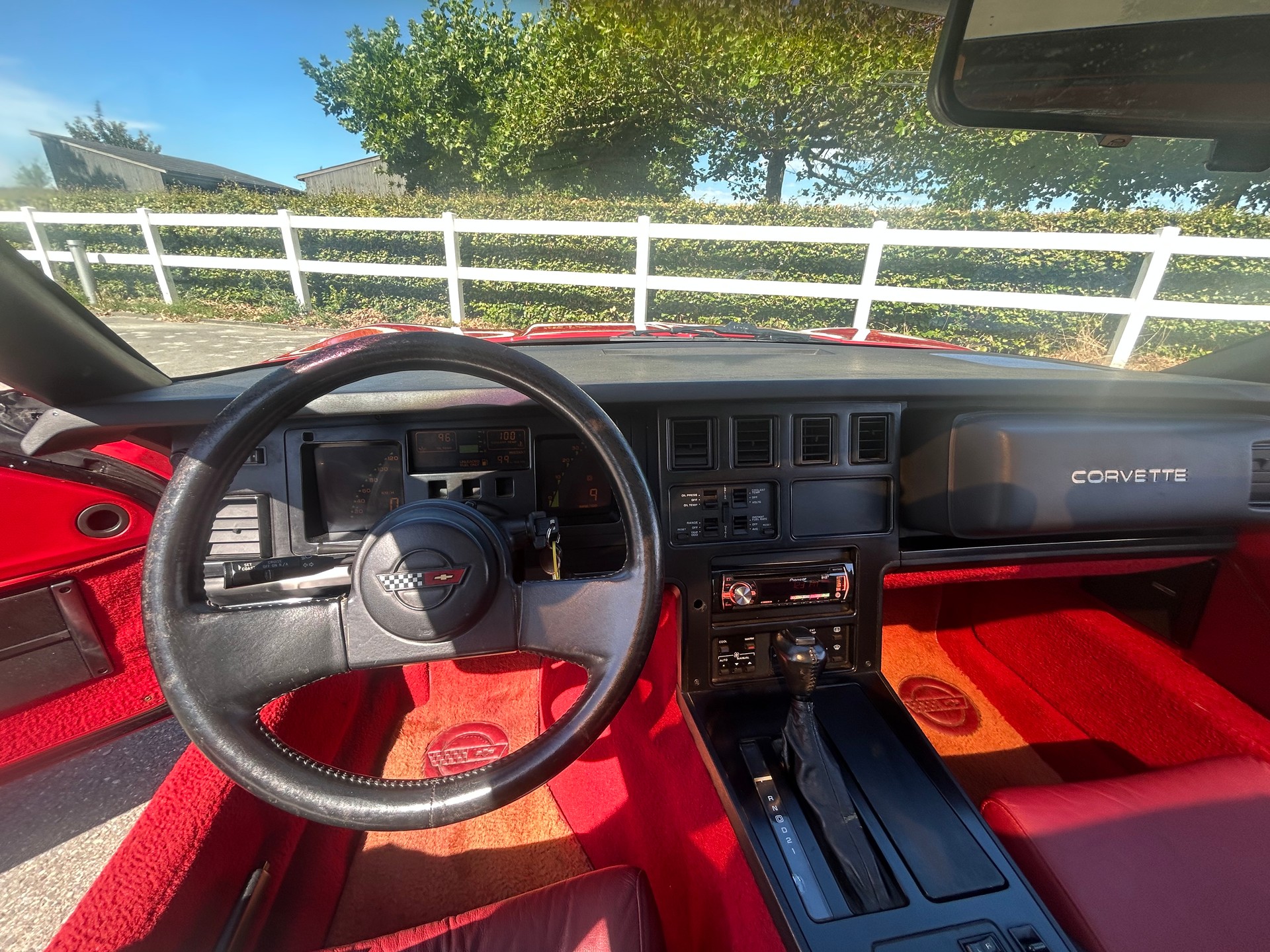 CHEVROLET CORVETTE-image-12