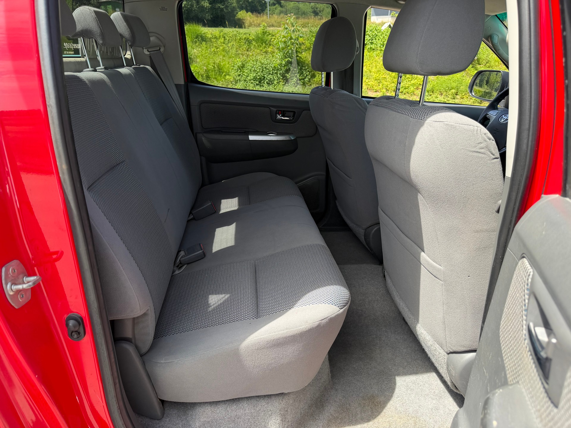 TOYOTA Hilux 3.0 4WD Double Cab Sol Premium A-image-7