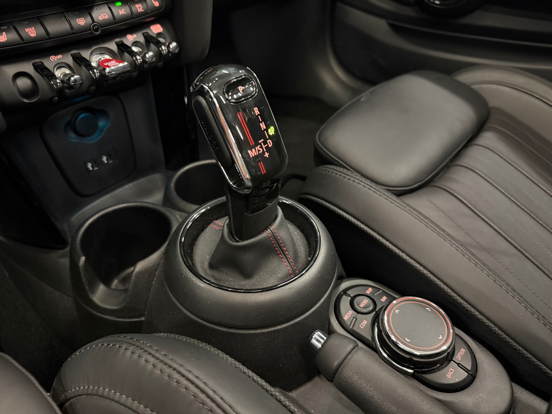 MINI Cooper S Cabriolet DKG-image-11