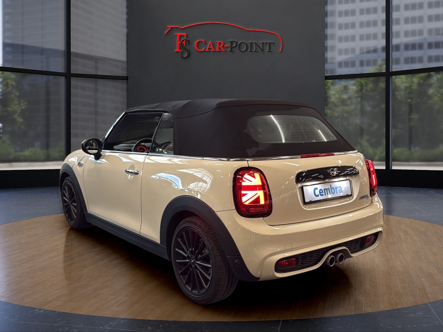 MINI Cooper S Cabriolet DKG-showroom-element-2