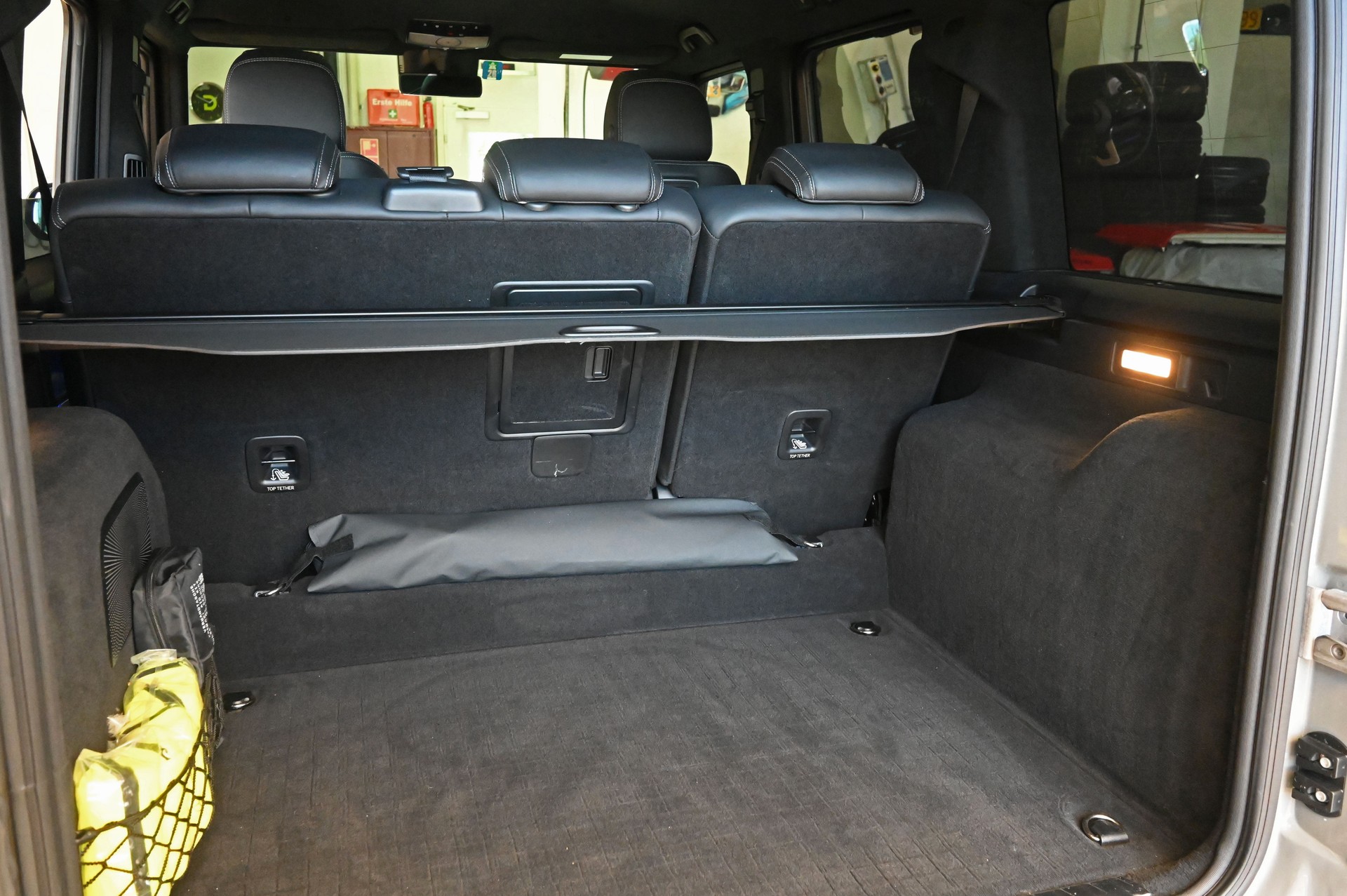 MERCEDES-BENZ G 400d AMG Line 9G-Tronic-image-16