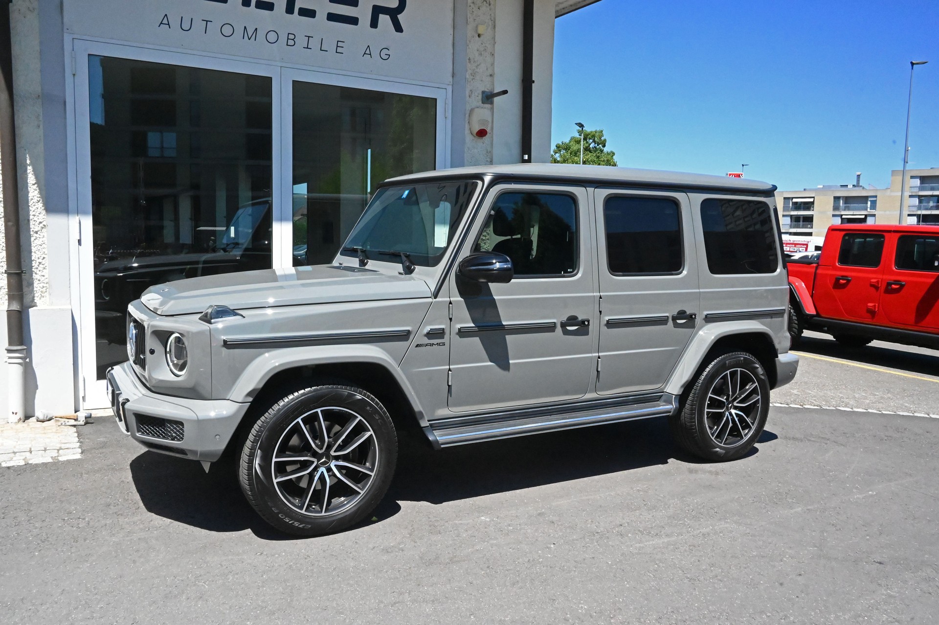 MERCEDES-BENZ G 400d AMG Line 9G-Tronic-showroom-element-1