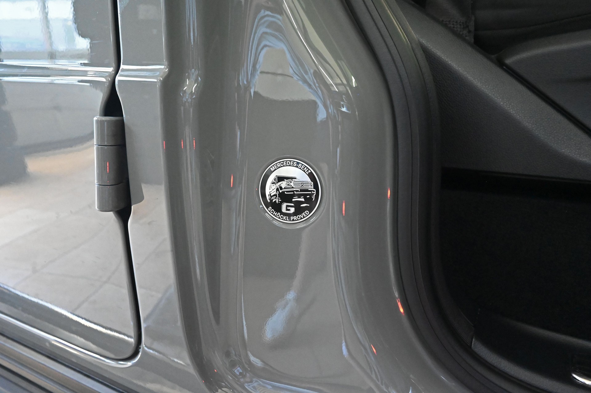 MERCEDES-BENZ G 400d AMG Line 9G-Tronic-image-28